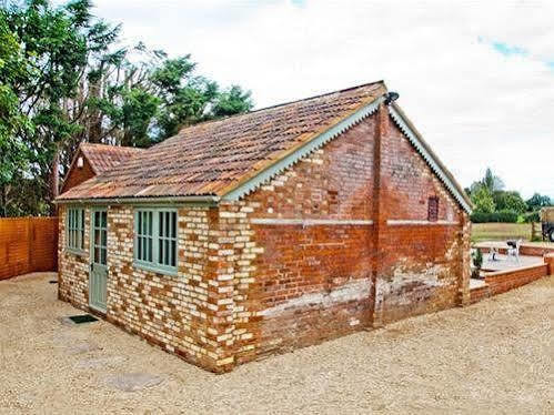 The Old Rectory Chicklade Bed & Breakfast Exterior photo